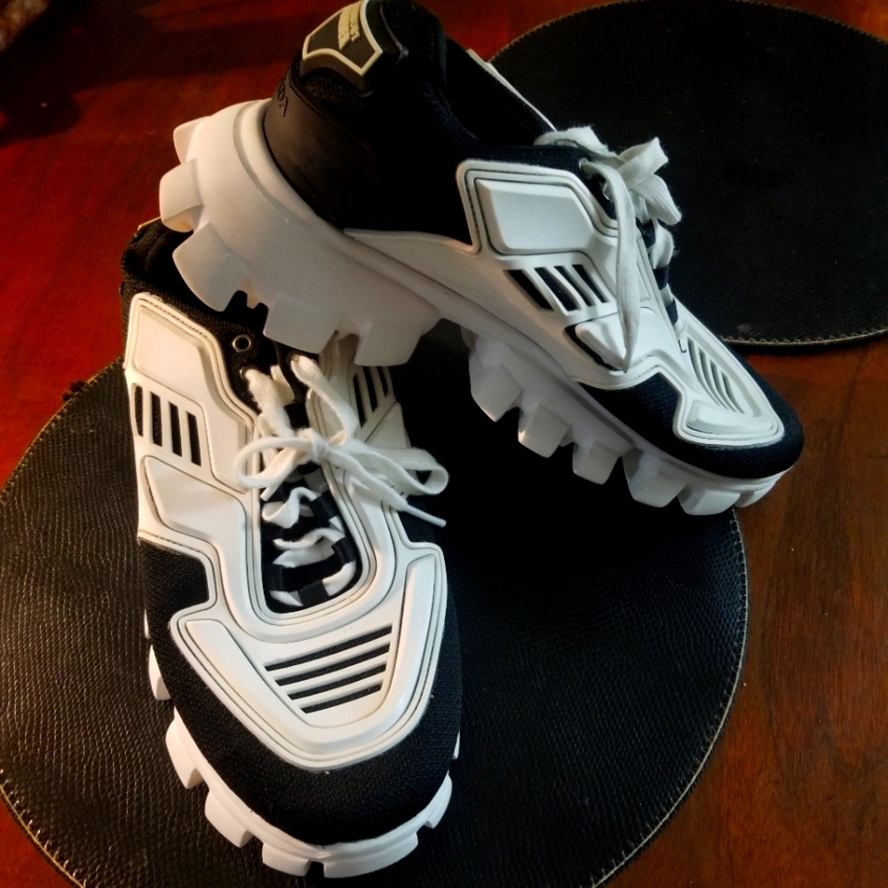 Mens Prada Cluodbust Thunder sneakers size 9